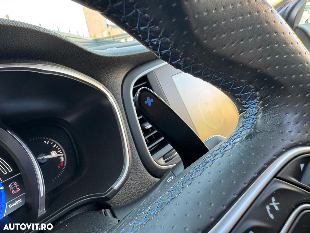 Renault Megane ENERGY dCi 165 EDC GT - 22