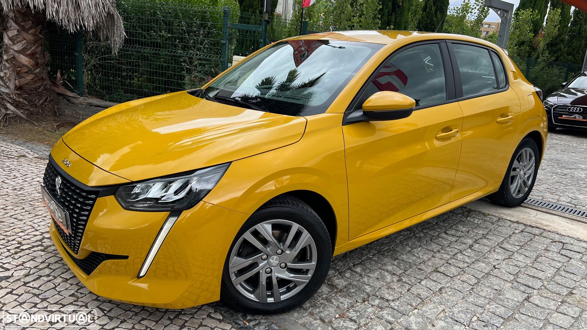 Peugeot 208 1.2 PureTech Allure Pack - 1