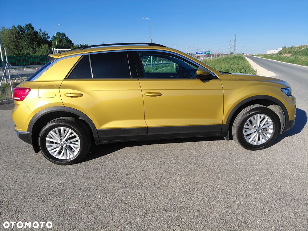 Volkswagen T-Roc - 4