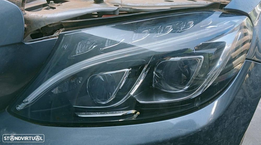 FAROL ESQUERDO MERCEDES-BENZ CLASE C BM 205 BERLINA - 1