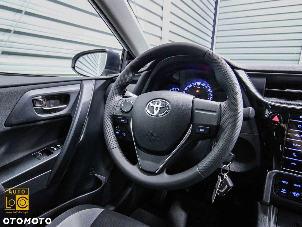 Toyota Auris 1.33 VVT-i Active - 21
