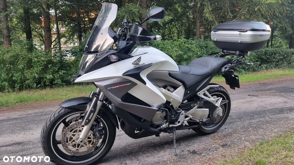 Honda VFR - 2
