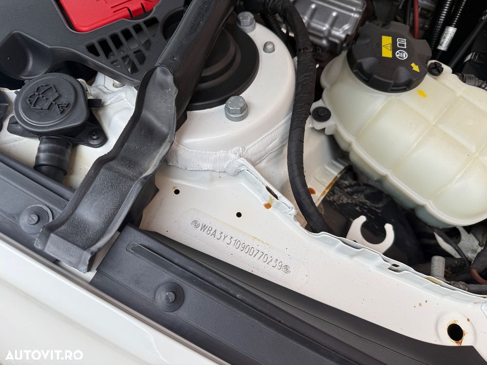 BMW Seria 3 - 25