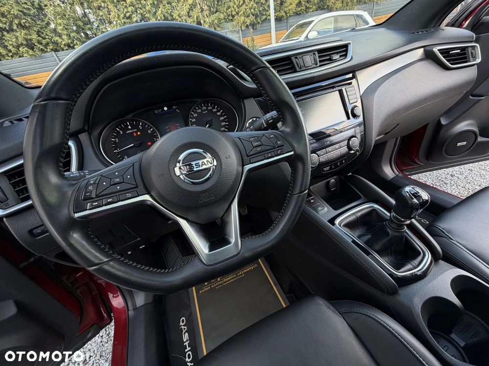 Nissan Qashqai 1.3 DIG-T Tekna+ - 29