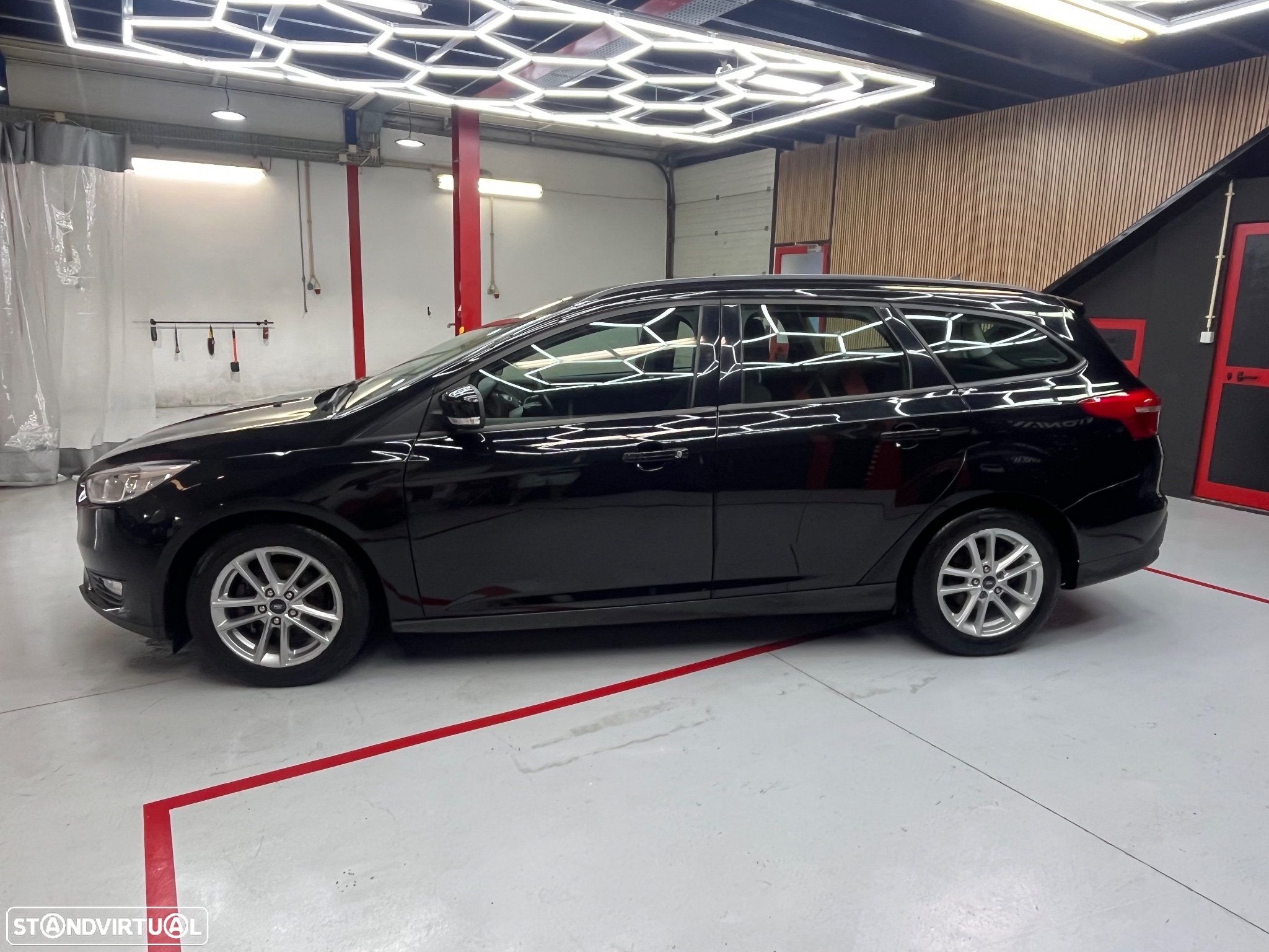 Ford Focus SW 1.5 TDCi Trend+ - 7
