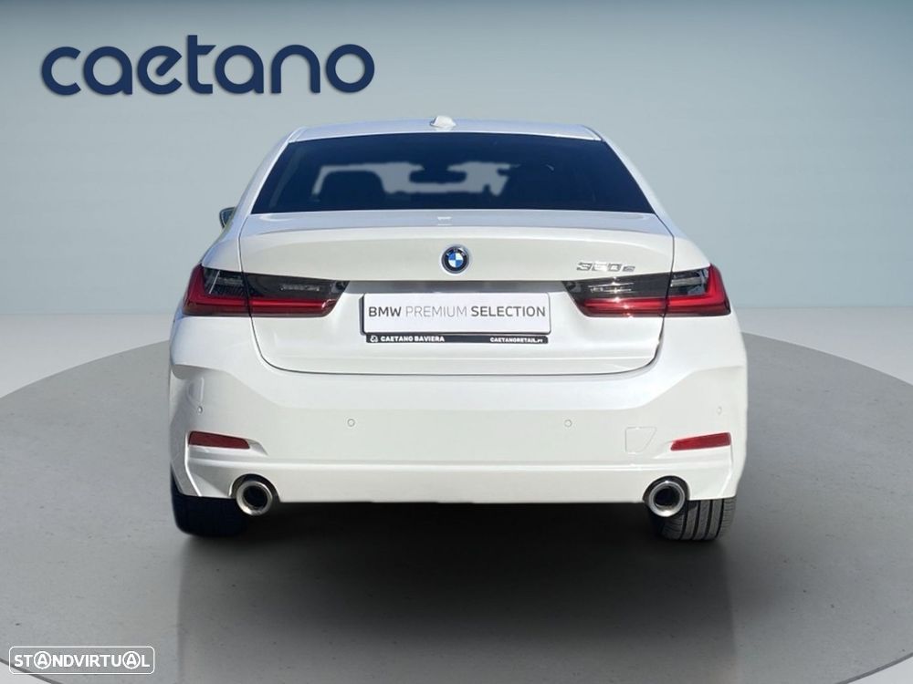 BMW 320 e Auto - 16