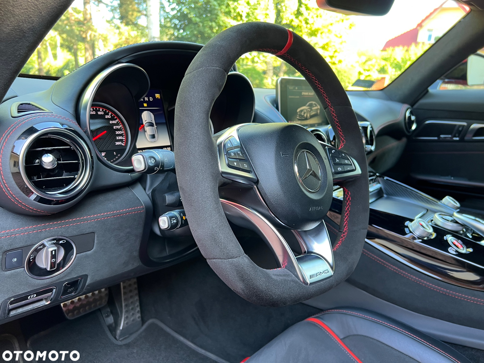 Mercedes-Benz AMG GT C - 23