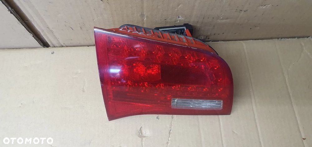 Lampa lewy tył tylna lewa w klapę LED Audi A6 C6 Kombi - 2