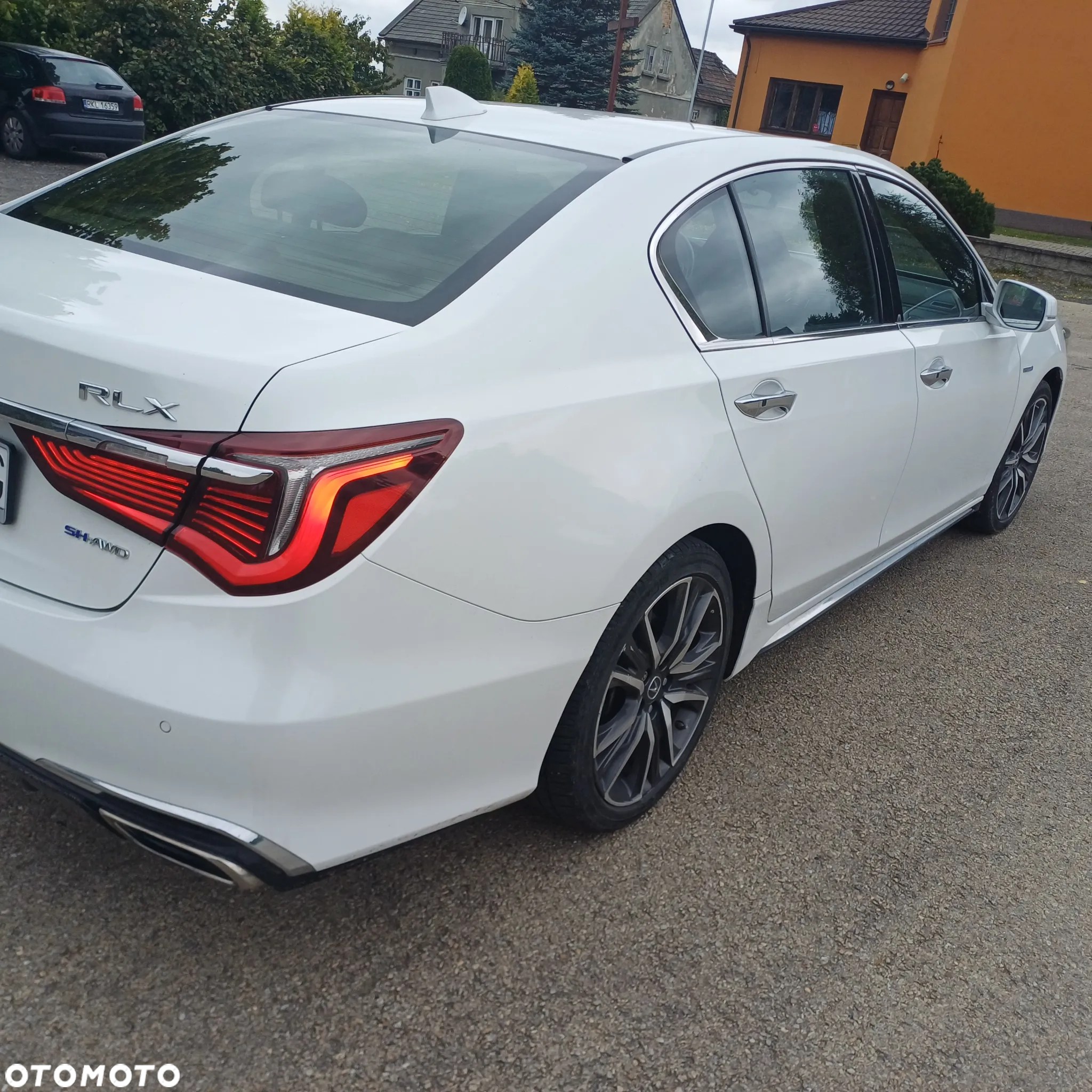 Acura RL - 23