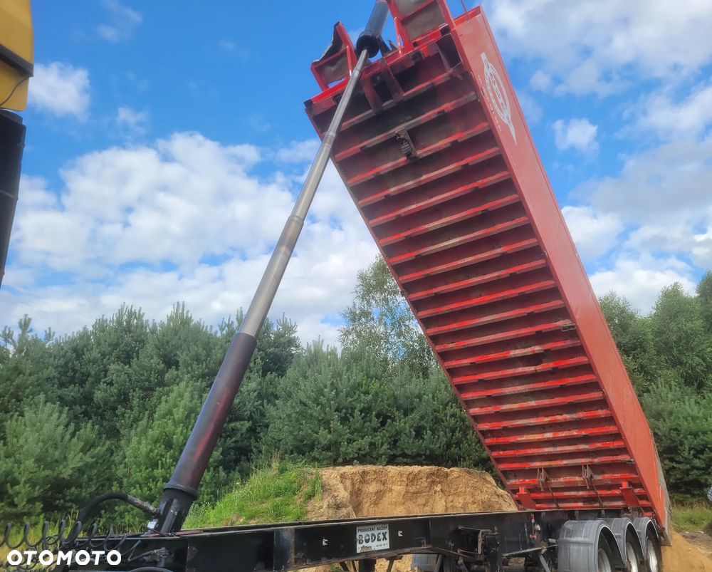 Bodex Wywrotka KIS 33 Aluminiowa mulda metalowa rama pojemność 34m3 - 2
