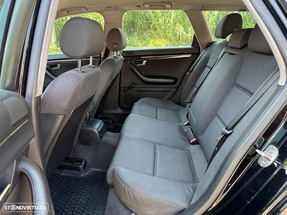 Audi A4 Avant 1.9 TDI - 12