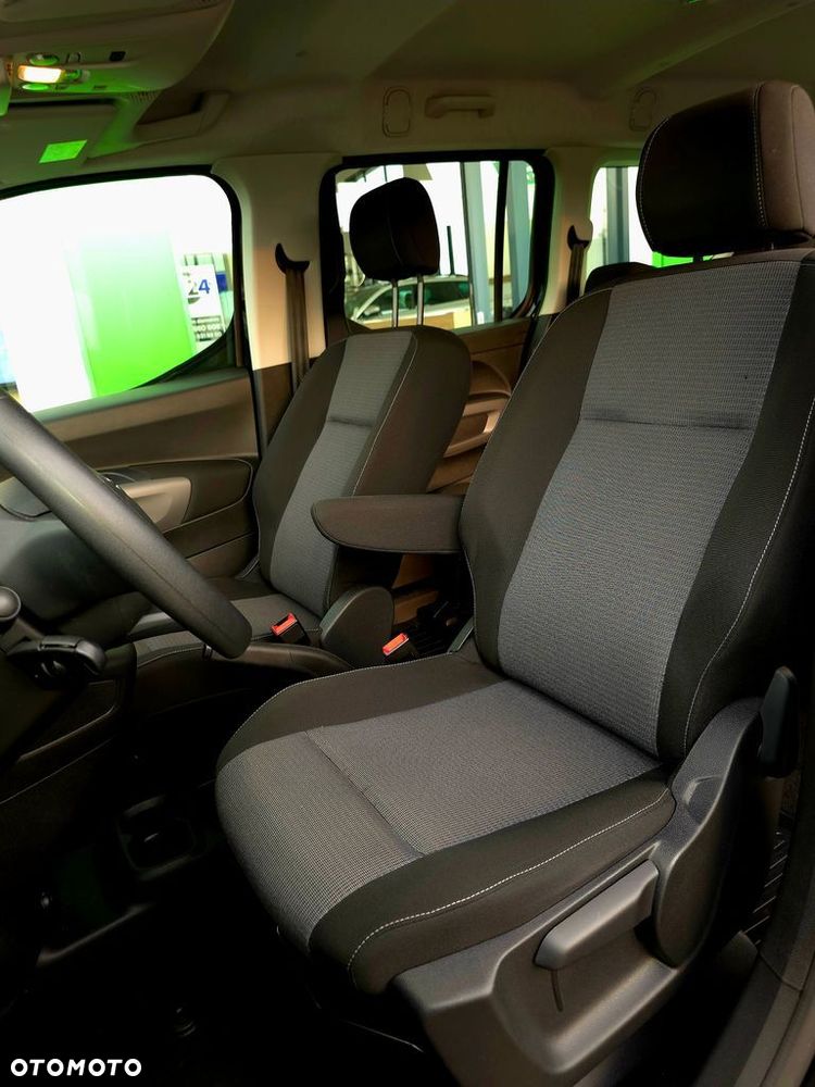 Toyota Proace City Verso 1.2 D-4T Business - 16