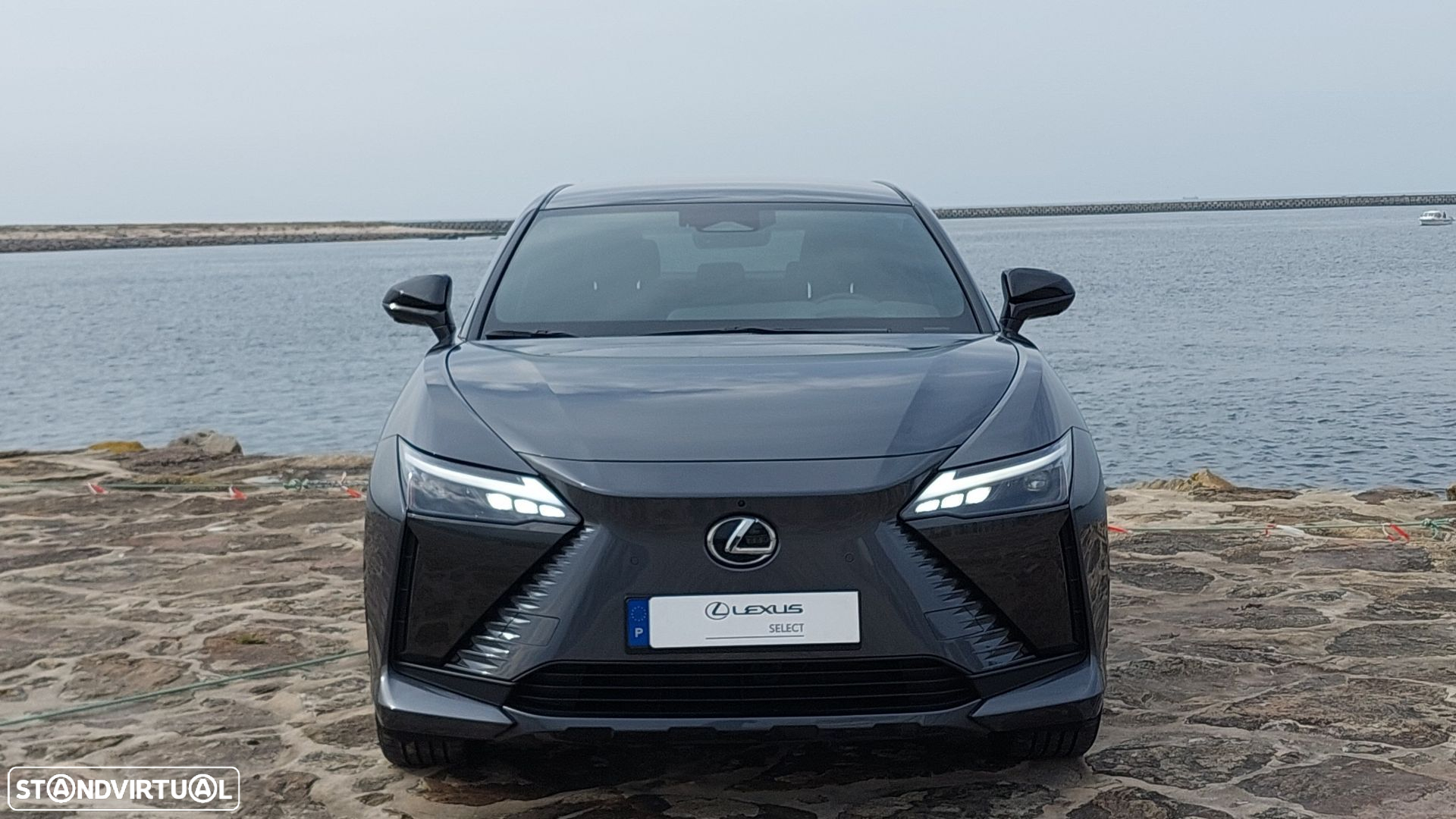Lexus RZ 450e Luxury - 9
