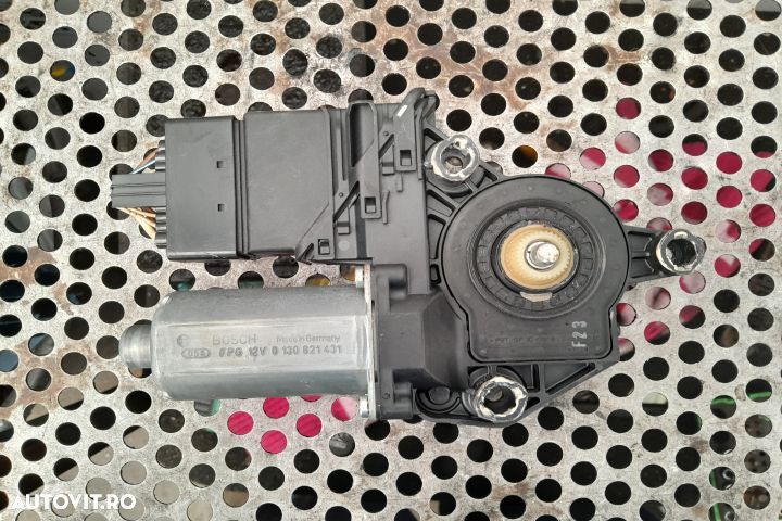 Motoras macara geam spate stanga 1K4839401E Volkswagen VW Golf 5  [di - 1