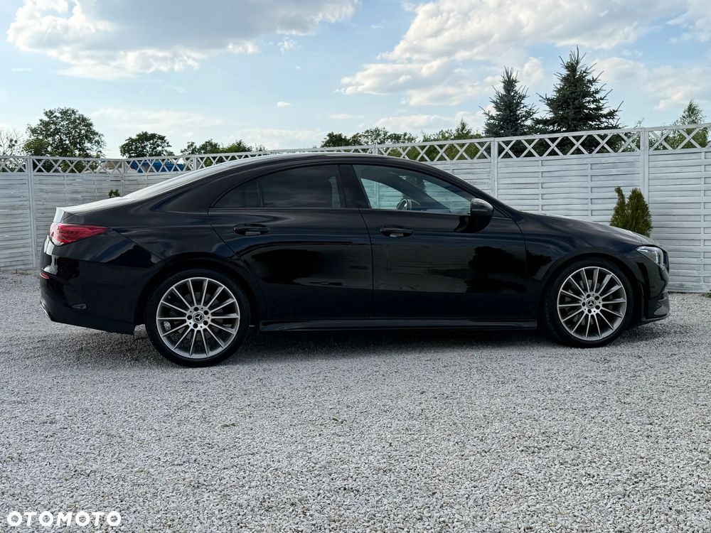Mercedes-Benz CLA 250 4-Matic AMG Line 7G-DCT - 11