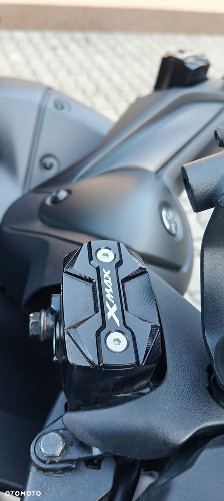 Yamaha X-max - 11