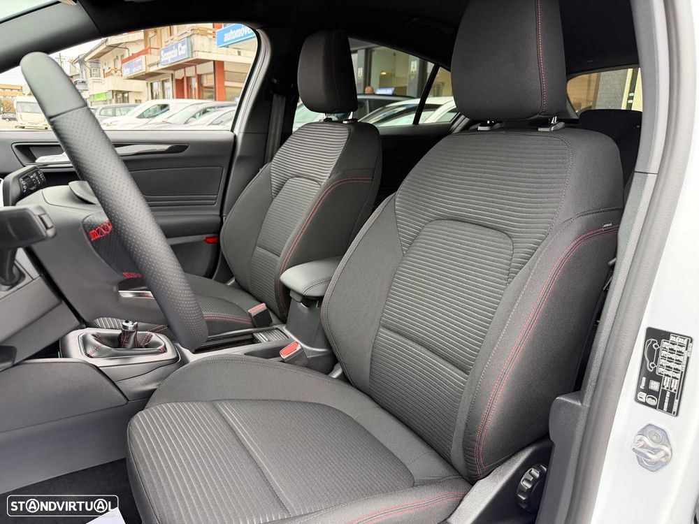 Ford Focus 1.0 EcoBoost MHEV ST-Line - 9