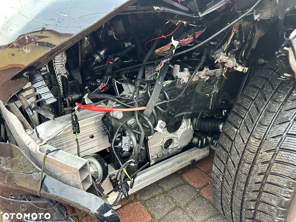 Mercedes-Benz Klasa B 250 4Matic 7G-DCT AMG Line - 17