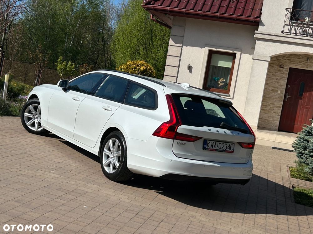 Volvo V90 D3 Momentum Pro - 18