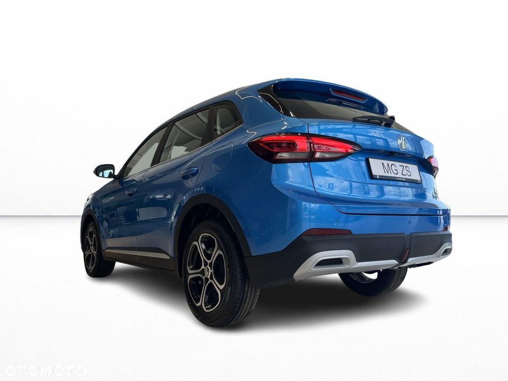 MG ZS - 29