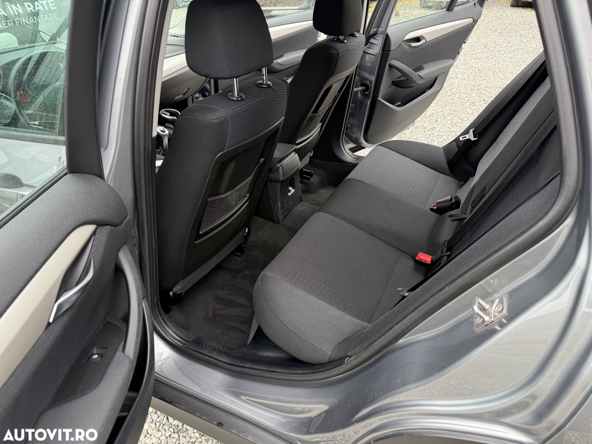 BMW X1 sDrive18d xLine - 16