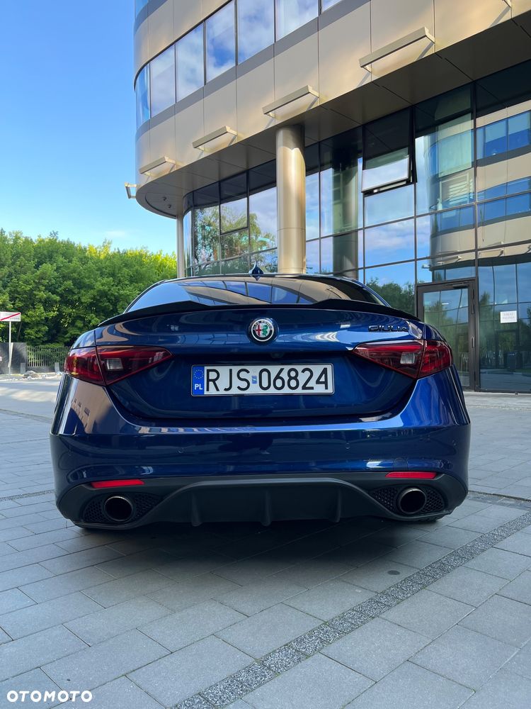 Alfa Romeo Giulia - 14