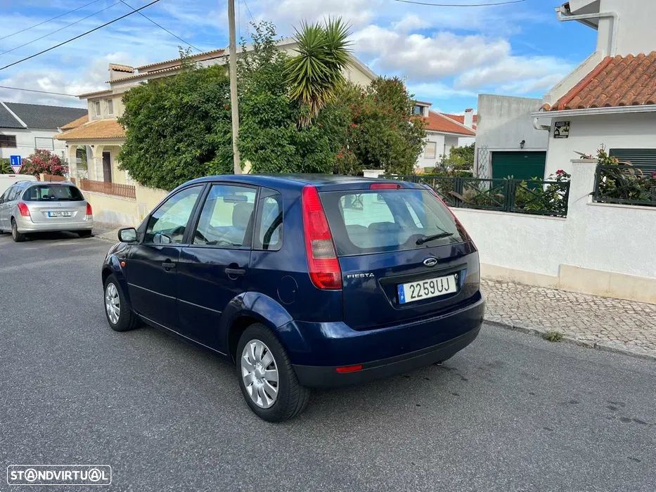 Ford Fiesta 1.25 Techno - 8