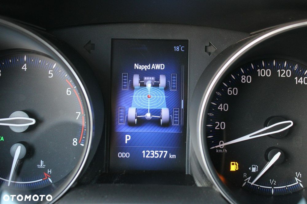 Toyota C-HR 1.2 T Prestige CVT 4x4 - 26