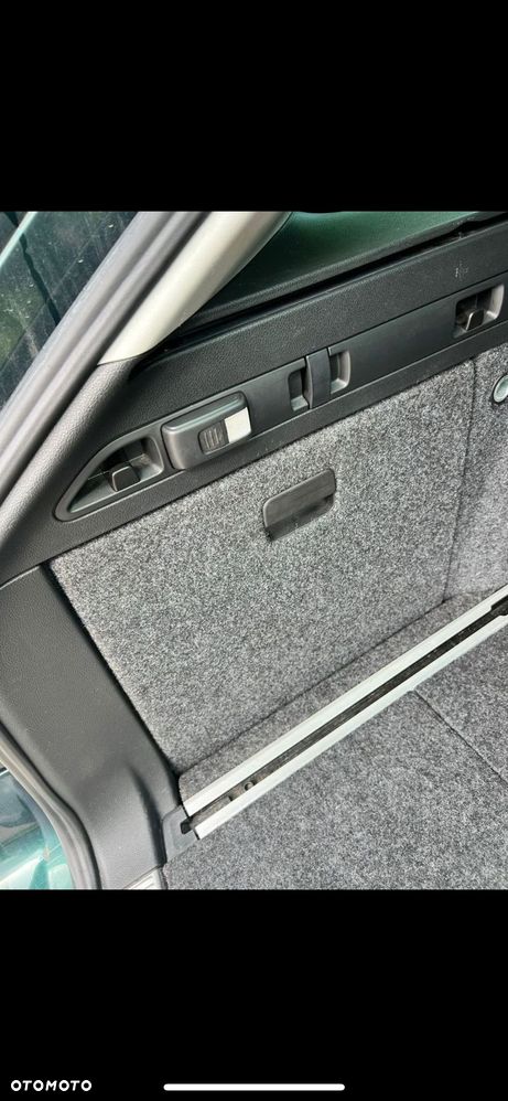 Skoda Superb 2.0 TDI Elegance DSG - 17