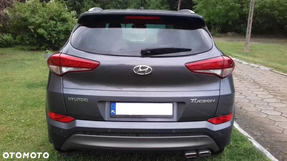 Hyundai Tucson 2.0 CRDI BlueDrive Style 2WD - 6