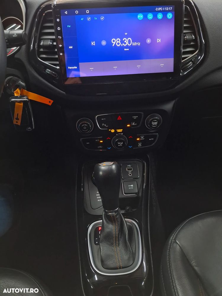 Jeep Compass 2.0 M-Jet 4x4 AT Limited - 19