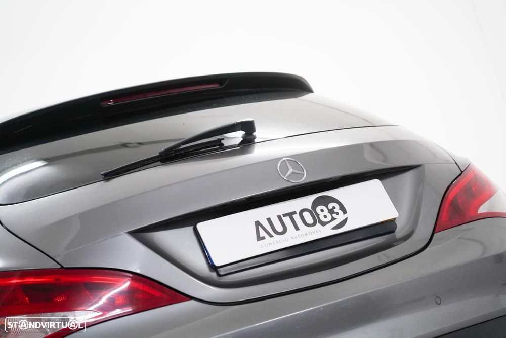 Mercedes-Benz CLA 180 d Shooting Brake Urban - 17