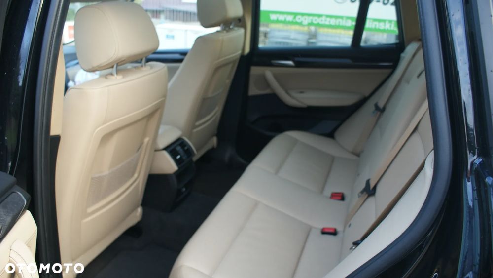 BMW X3 xDrive28i xLine - 15