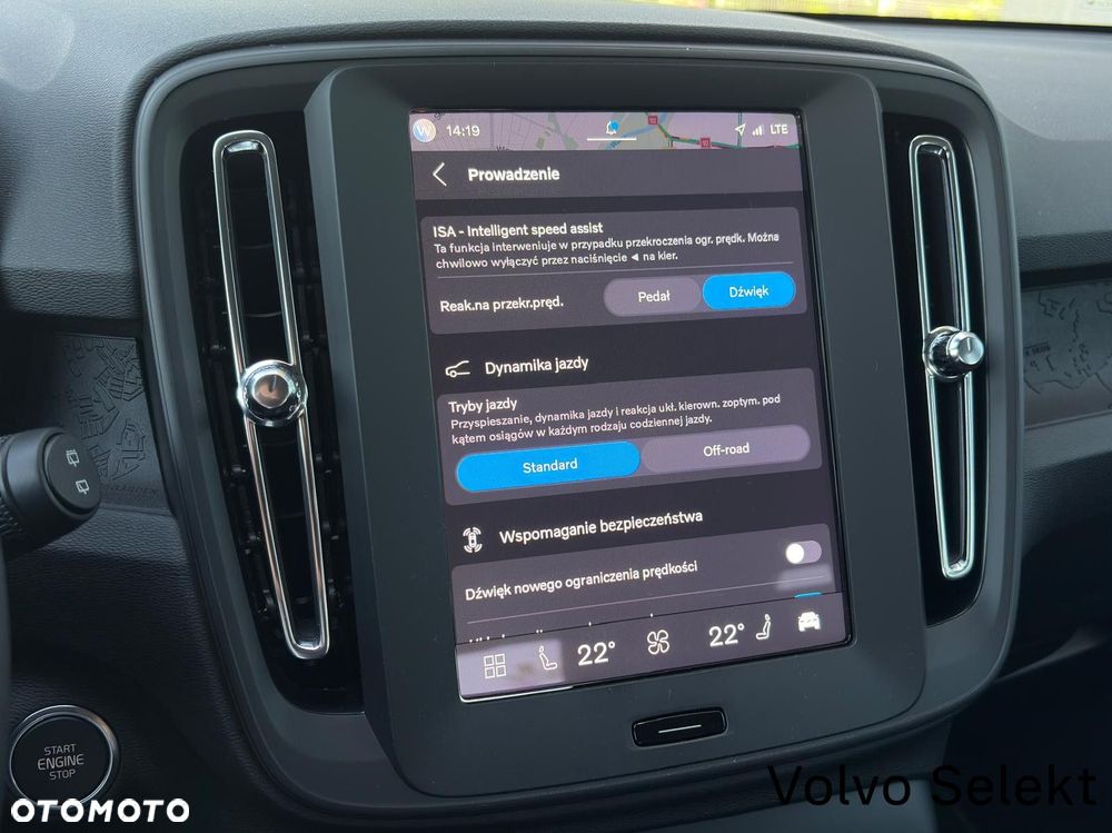 Volvo XC 40 - 33