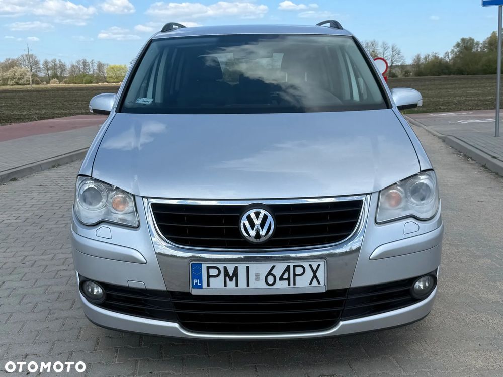 Volkswagen Touran 2.0 TDI DSG United - 2
