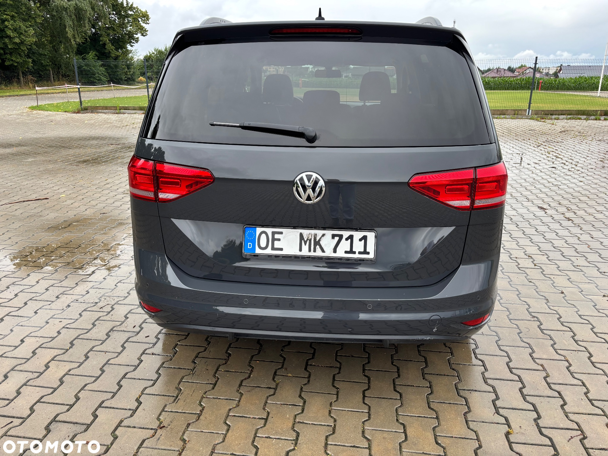 Volkswagen Touran 2.0 TDI SCR DSG Comfortline - 4