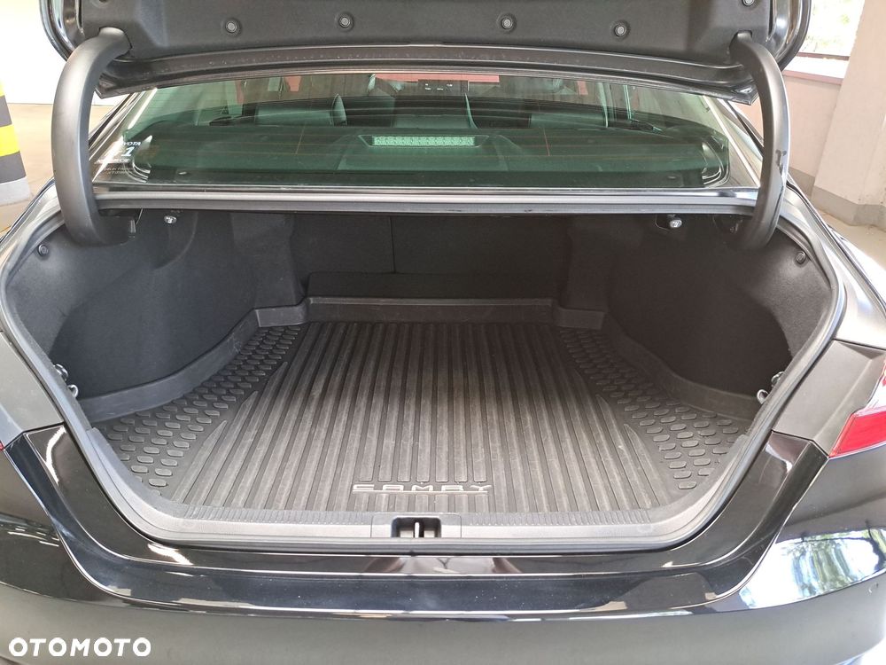 Toyota Camry 2.5 Hybrid Prestige CVT - 14
