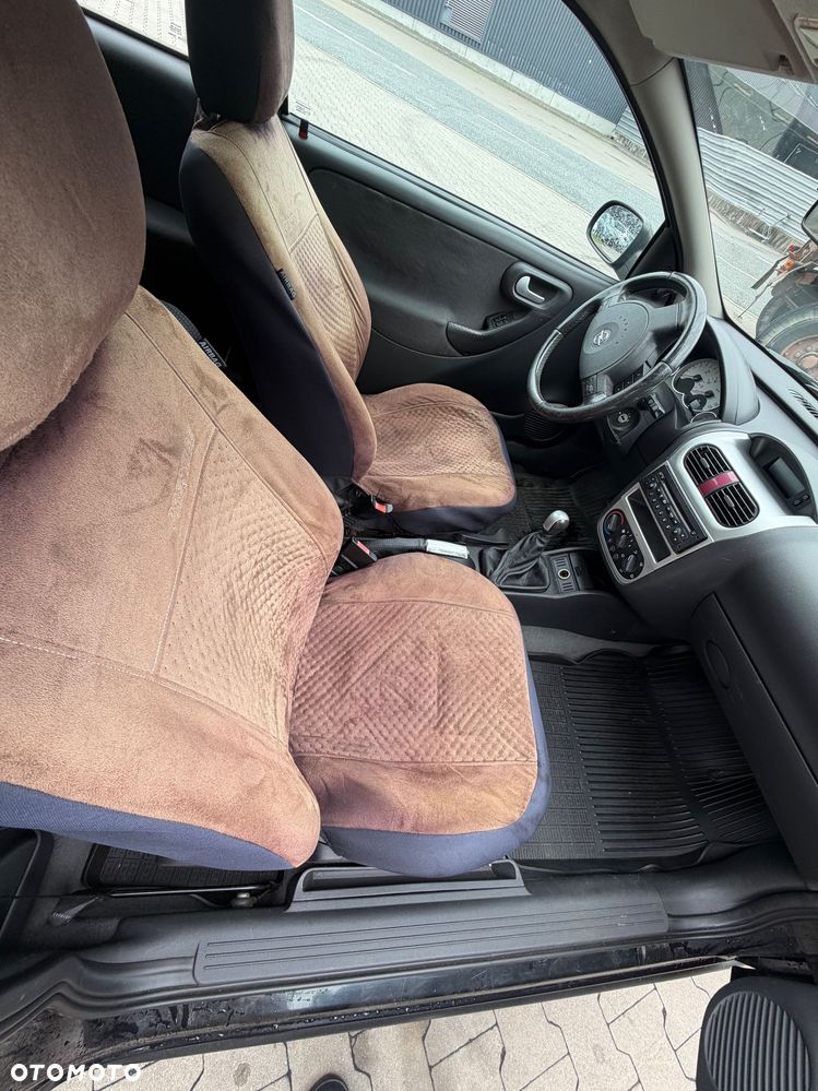 Opel Corsa - 5