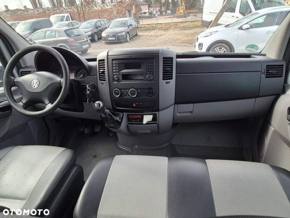 Volkswagen CRAFTER - 23