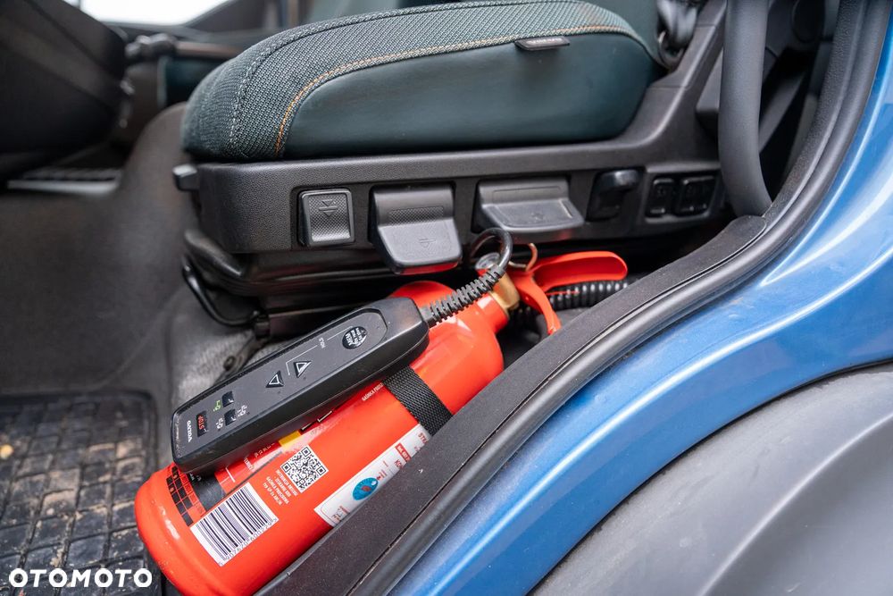 Volvo FL 240 4x2 - 22