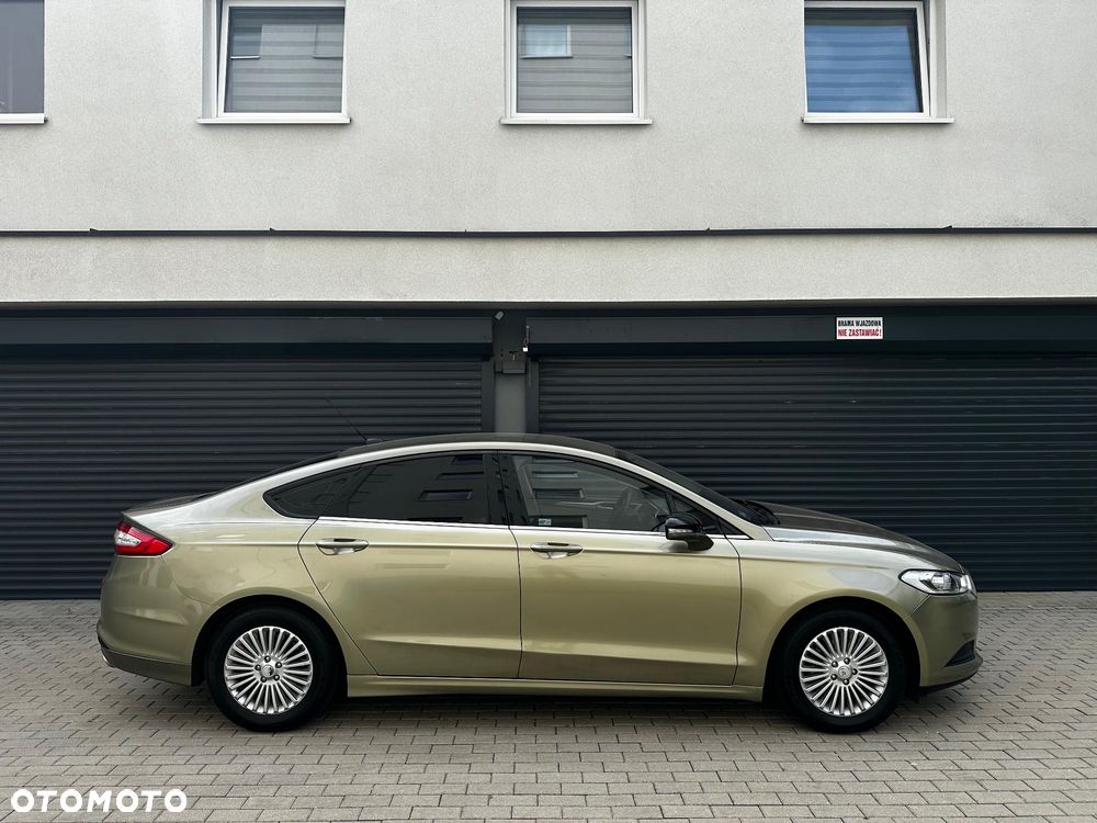 Ford Fusion - 2