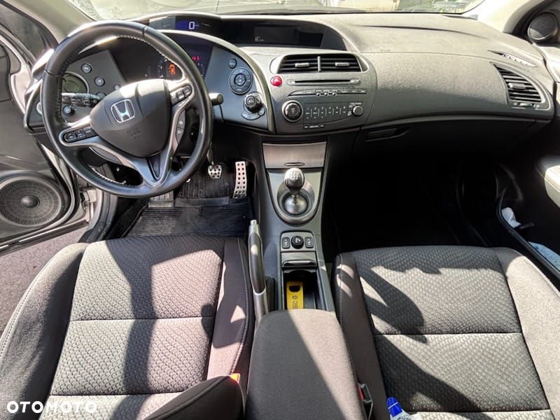 Honda Civic 1.8 Sport - 6