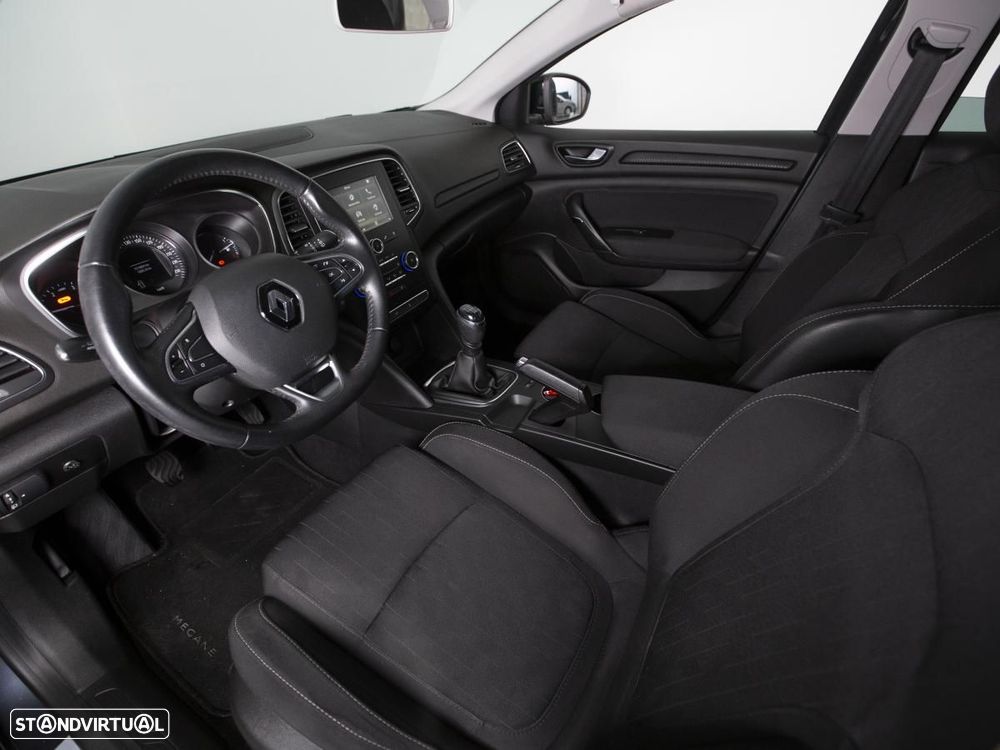 Renault Mégane 1.5 Blue dCi Limited - 6