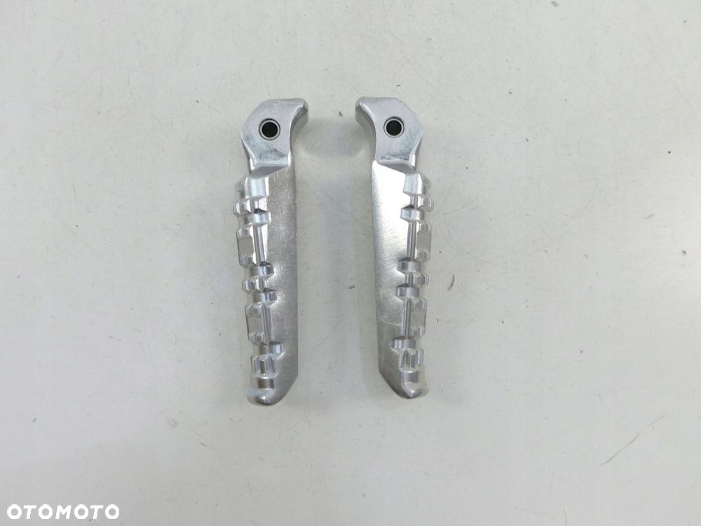 YAMAHA YZF 125 PODNÓŻKI - 1