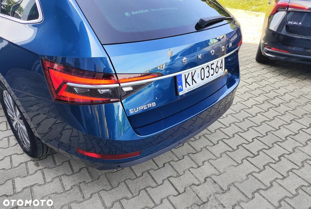 Skoda Superb 2.0 TDI SCR Style DSG - 13