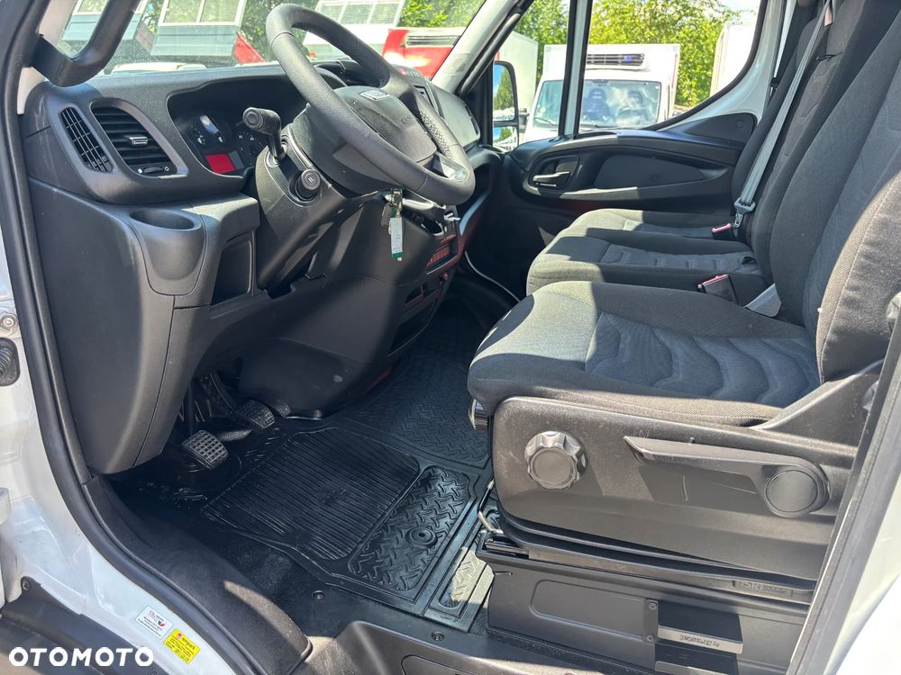 Iveco DAILY 65C15,65C17,65C18,70C15,70C17,70C18,72C15,72C17,72C18 RAMA DO ZABUDOWY WYWROT KONTENER CHLODNIA 70 SZTUK NA PLACU - 9