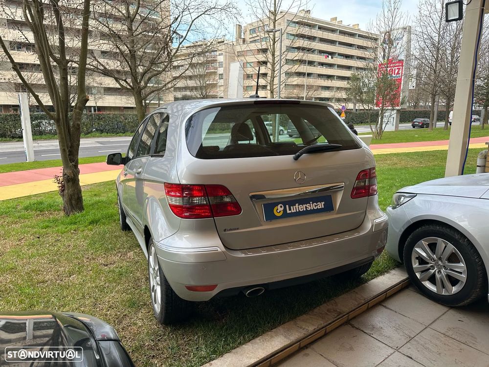 Mercedes-Benz B 180 CDi - 3