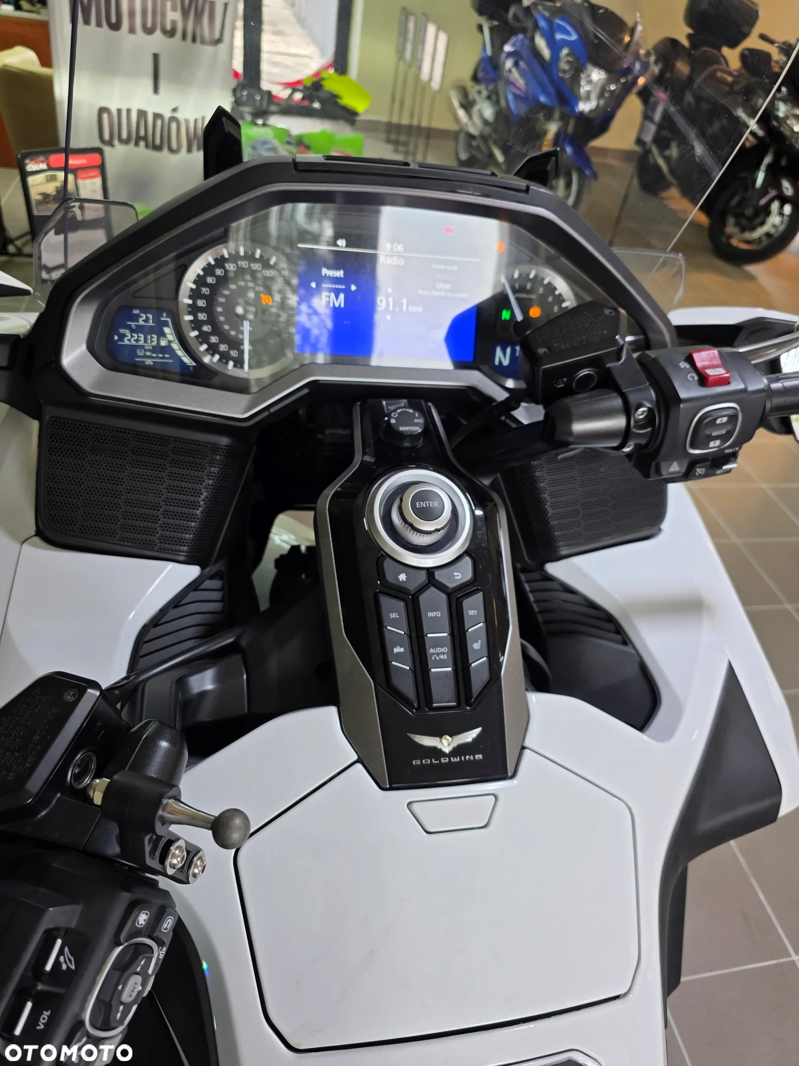 Honda GL - 22
