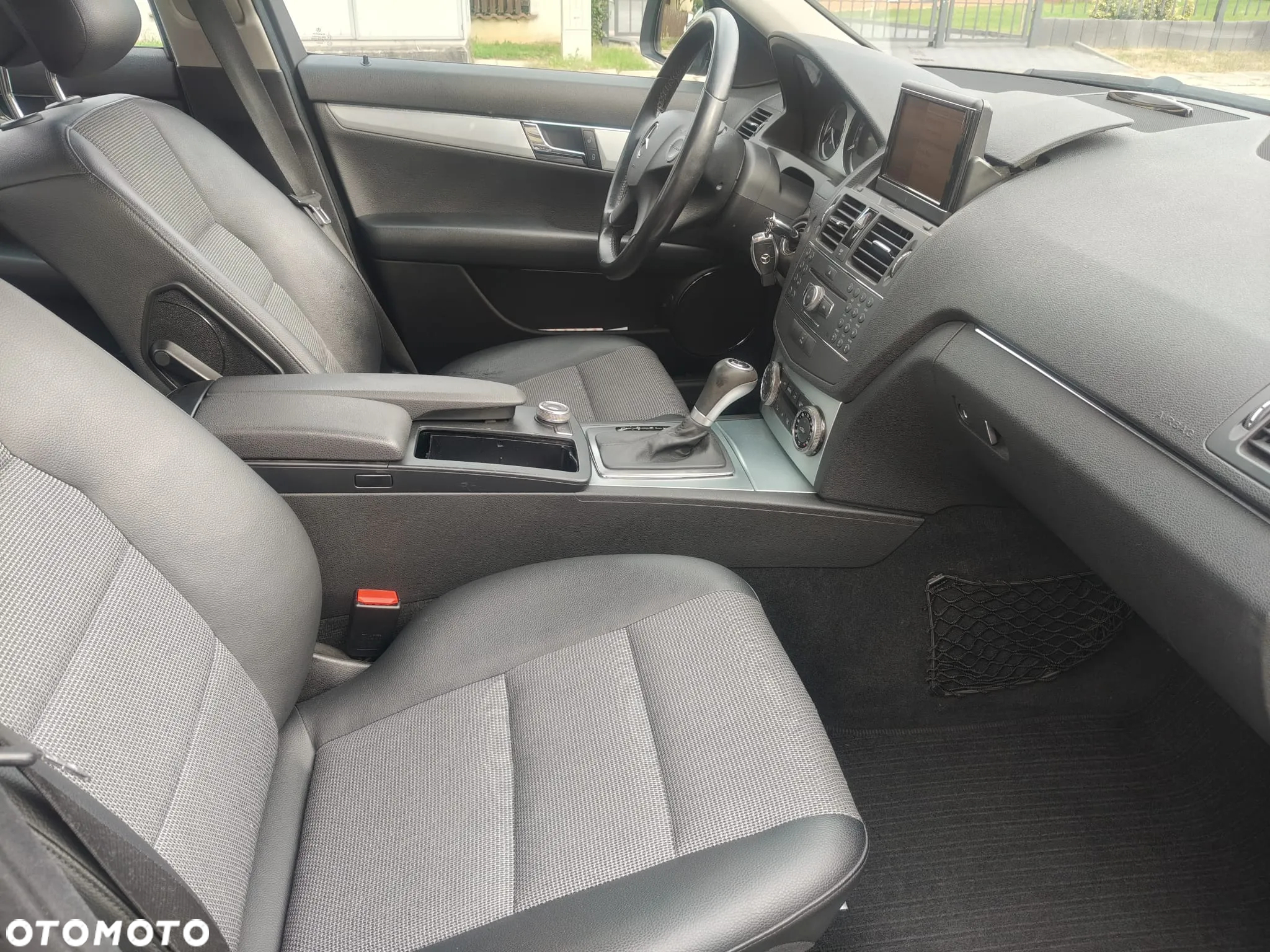 Mercedes-Benz Klasa C 350 7G-TRONIC Avantgarde - 21