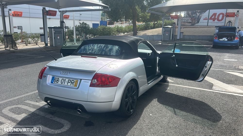 Audi TT Coupé 1.8 T quattro - 6